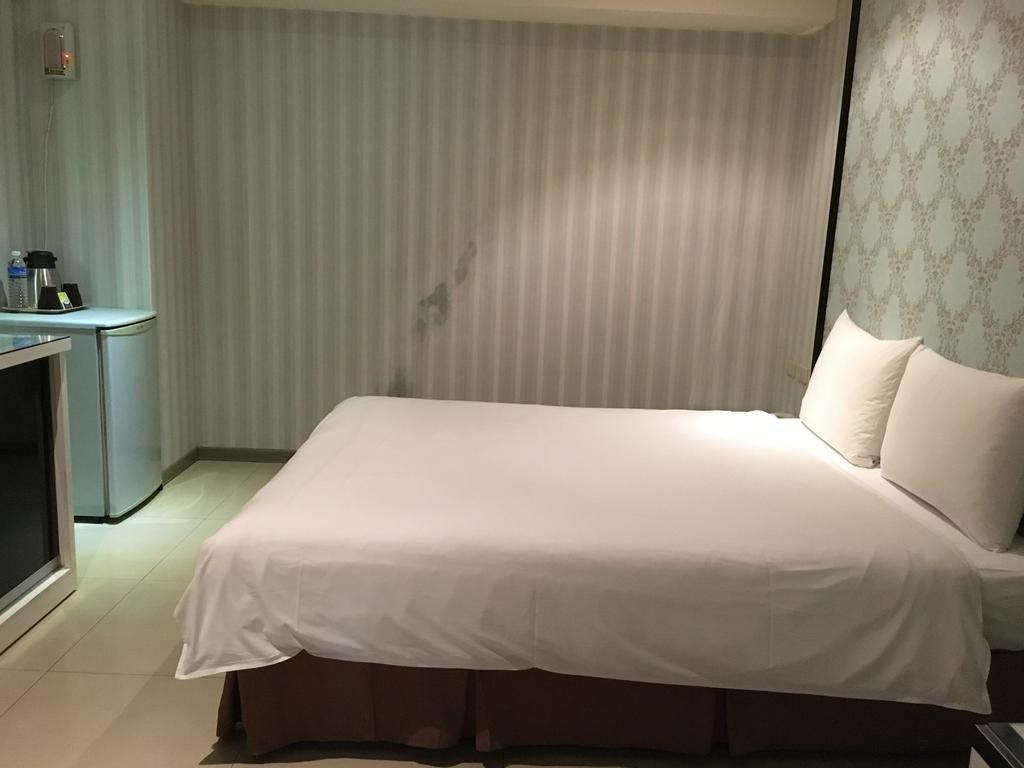 Daylight Hotel Zhonghe  Buitenkant foto