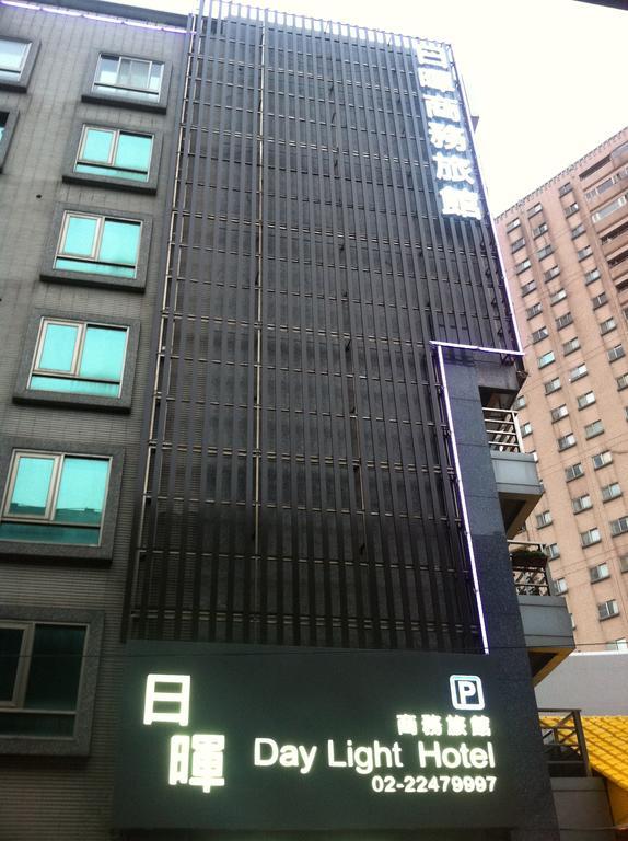 Daylight Hotel Zhonghe  Buitenkant foto
